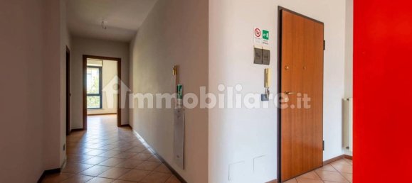 3 bedrooms Apartment in Turin, Italy No. 53207 3