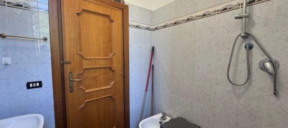 3 bedrooms Apartment in Carsoli, Italy No. 377543 33