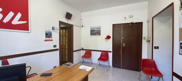 3 bedrooms Apartment in Carsoli, Italy No. 377543 6