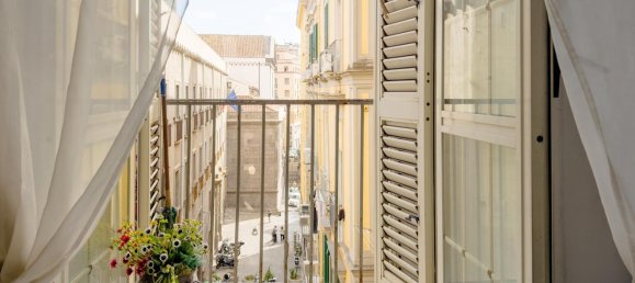 4 chambres Appartement à Naples, Italy No. 311564 3