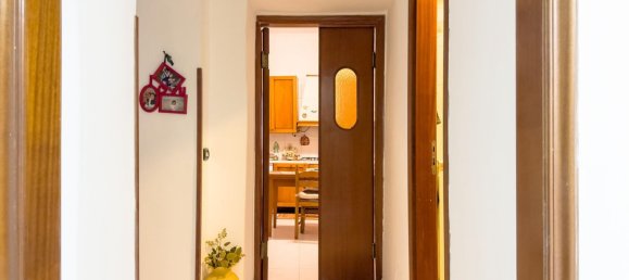 4 chambres Appartement à Naples, Italy No. 311564 6