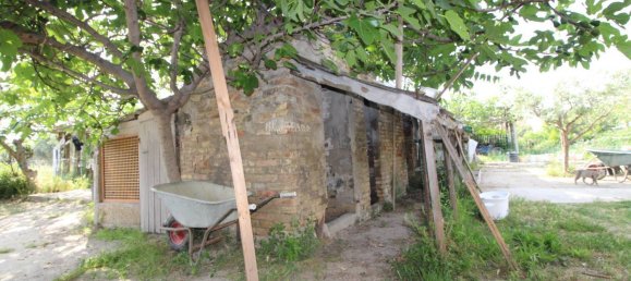 Casa de 8 divisões em San Benedetto del Tronto, Italy N.º 91175 7