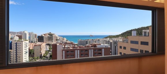 3 bedrooms Penthouse in Villajoyosa, Spain No. 2646 13