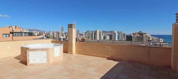 3 bedrooms Penthouse in Villajoyosa, Spain No. 2646 20
