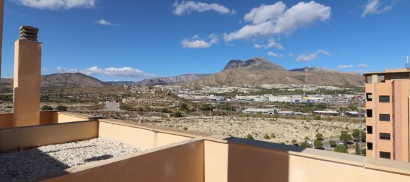 3 bedrooms Penthouse in Villajoyosa, Spain No. 2646 15