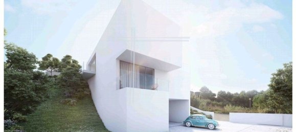 667m² Land in Almada, Portugal No. 69577 3