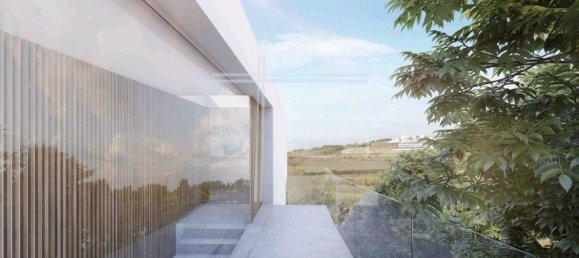 667m² Land in Almada, Portugal No. 69577 4