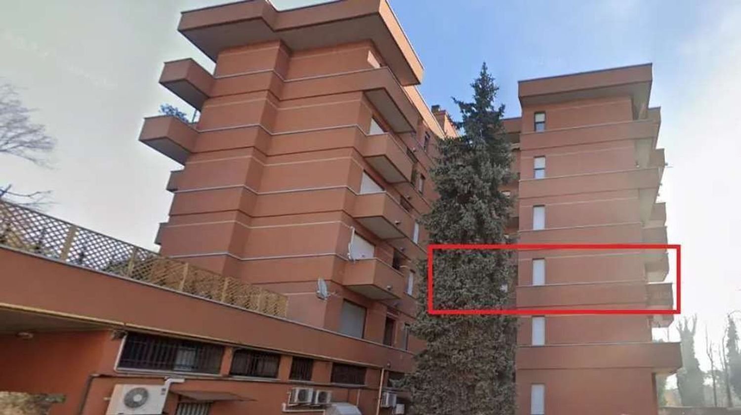 Apartamento de 2 habitaciónes en Buscate, Italy No. 13022