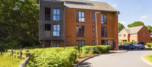 2 Schlafzimmer Wohnung in Bordon, United Kingdom, Nr. 13844 15