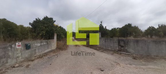 2 bedrooms House in Vinha da Rainha, Portugal No. 64465 2