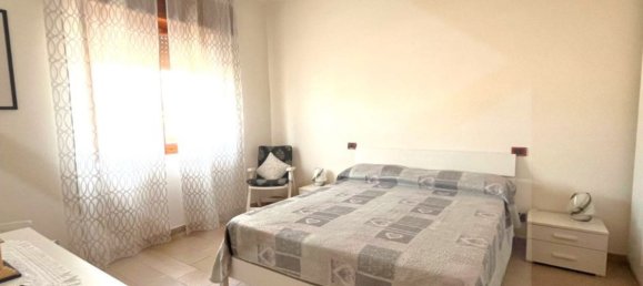 Квартира с 2 комнатами в Кампомарино, Италия № 28933 6