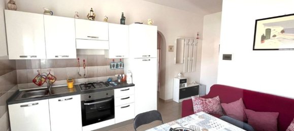 Квартира с 2 комнатами в Кампомарино, Италия № 28933 4