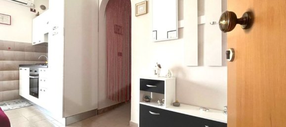 Квартира с 2 комнатами в Кампомарино, Италия № 28933 2