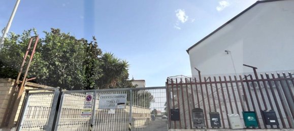 Квартира с 2 комнатами в Кампомарино, Италия № 28933 12