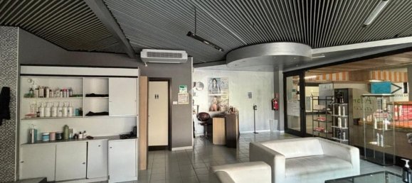 150m² Commercial property in Venaria Reale, Italy No. 147571 4