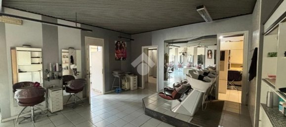 150m² Commercial property in Venaria Reale, Italy No. 147571 11