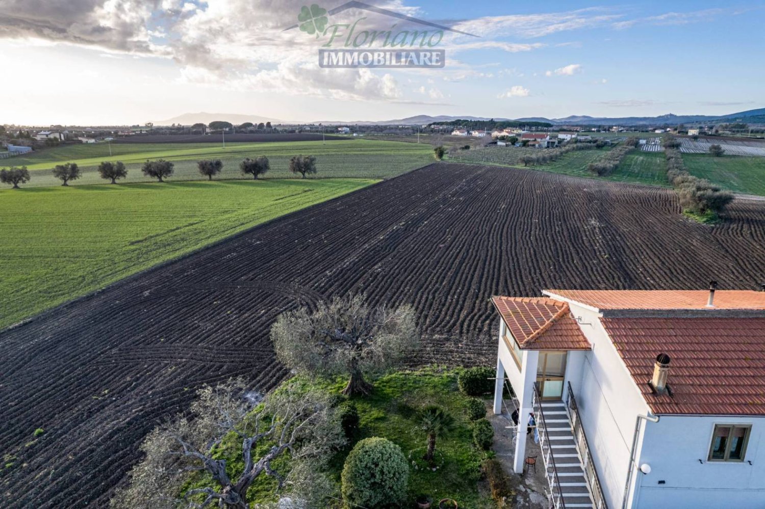 Casa T5 em Montalto di Castro, Italy N.º 89285