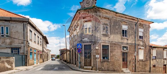 9 غرف نوم بناية في Valbom, Portugal رقم 45105 37