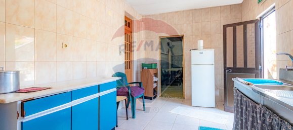 9 غرف نوم بناية في Valbom, Portugal رقم 45105 33