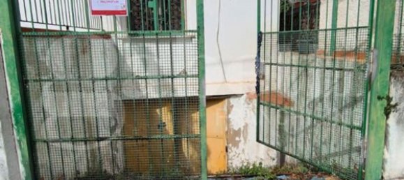 75m² Commercial property in Torre Annunziata, Italy No. 346248 2