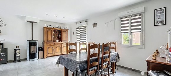 3 bedrooms House in Dreuil-les-Amiens, France No. 281372 4