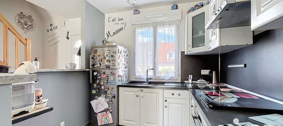 3 bedrooms House in Dreuil-les-Amiens, France No. 281372 5