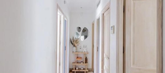 5 bedrooms Villa in Carignan-de-Bordeaux, France No. 319548 13