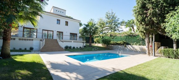 5 chambres Villa à Nueva Andalucia, Spain No. 4700 9