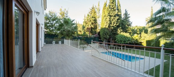 5 chambres Villa à Nueva Andalucia, Spain No. 4700 12