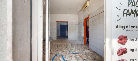 115m² Commercial property in Rieti, Italy No. 289615 3