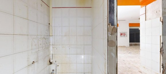 115m² Commercial property in Rieti, Italy No. 289615 7