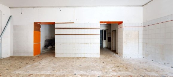 115m² Commercial property in Rieti, Italy No. 289615 4