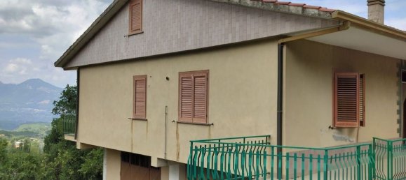 5 rooms Apartment in Rotonda, Italy No. 256870 4