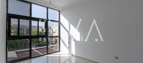 Вилла с 6 спальнями в DAMAC Hills (Akoya by DAMAC), ОАЭ № 102833 14