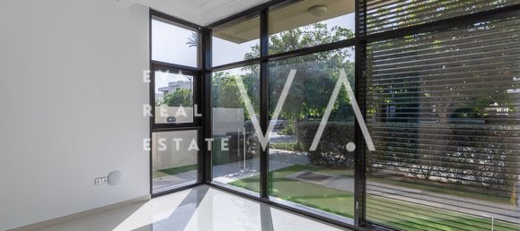 Вилла с 6 спальнями в DAMAC Hills (Akoya by DAMAC), ОАЭ № 102833 8