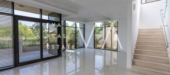 Вилла с 6 спальнями в DAMAC Hills (Akoya by DAMAC), ОАЭ № 102833 25