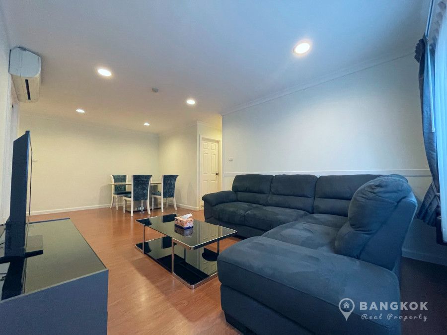 3 bedrooms Property in Bangkok, Thailand No. 5844