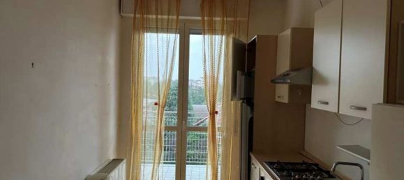Apartamento de 3 habitaciónes en Garbagnate Milanese, Italy No. 6893 27