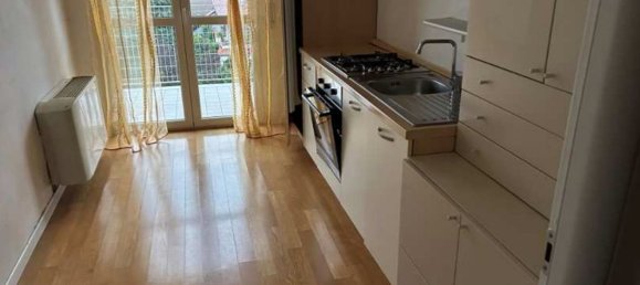 Apartamento de 3 habitaciónes en Garbagnate Milanese, Italy No. 6893 28
