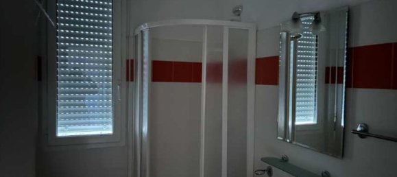 Apartamento de 3 habitaciónes en Garbagnate Milanese, Italy No. 6893 26