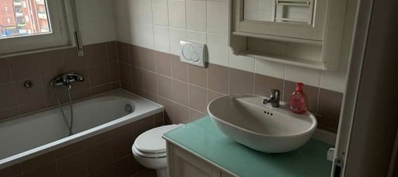 Apartamento de 3 habitaciónes en Garbagnate Milanese, Italy No. 6893 24