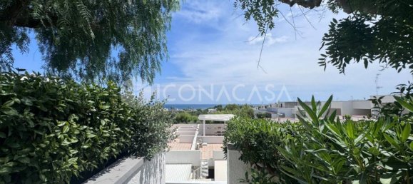 2 bedrooms Villa in Monopoli, Italy No. 353203 16