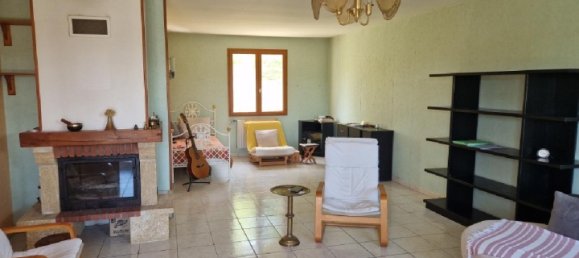 Casa de 2 dormitorios en Orne, France No. 322772 2