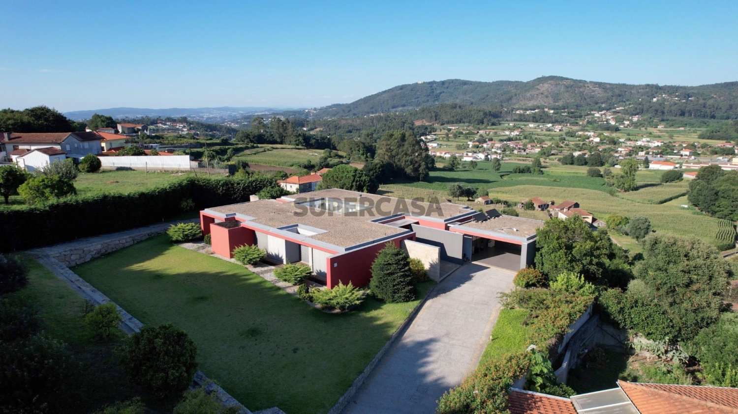 4 bedrooms House in Santo Tirso, Portugal No. 209404