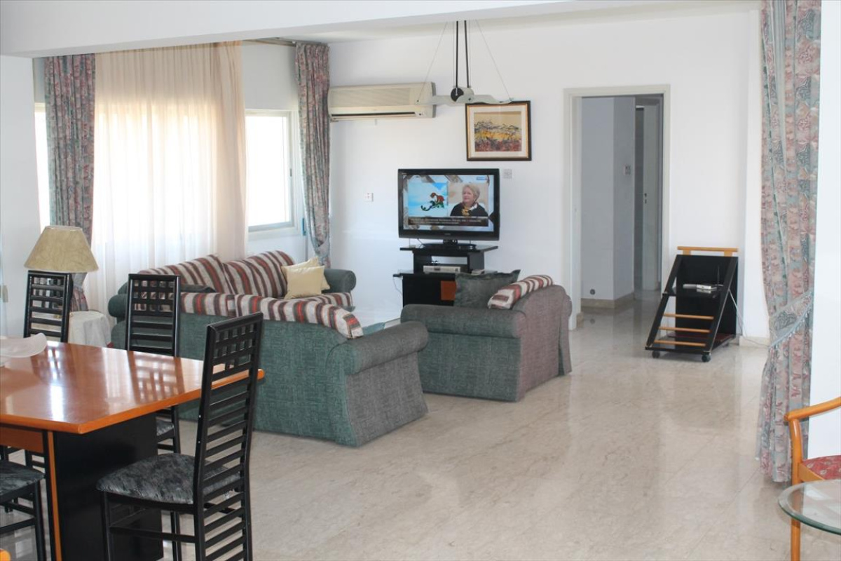 3 bedrooms Apartment in Limassol, Cyprus No. 96964