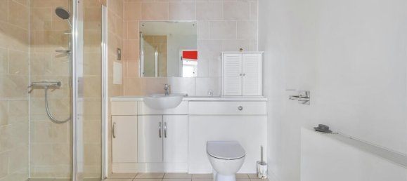 2 chambres Appartement à London, United Kingdom No. 9912 6