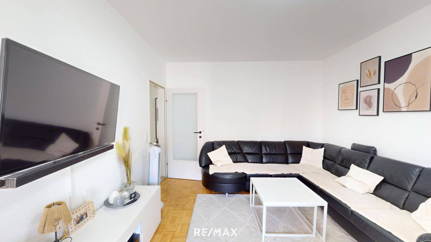 Apartamento de 3 habitaciónes en Wels, Austria No. 232369