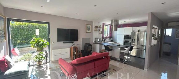 3 bedrooms Villa in Opio, France No. 298341 6