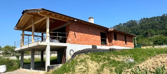 3 bedrooms House in Asturias, Spain No. 179670 9