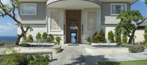 Villa de 6 dormitorios en South Kuta, Indonesia No. 2899 18